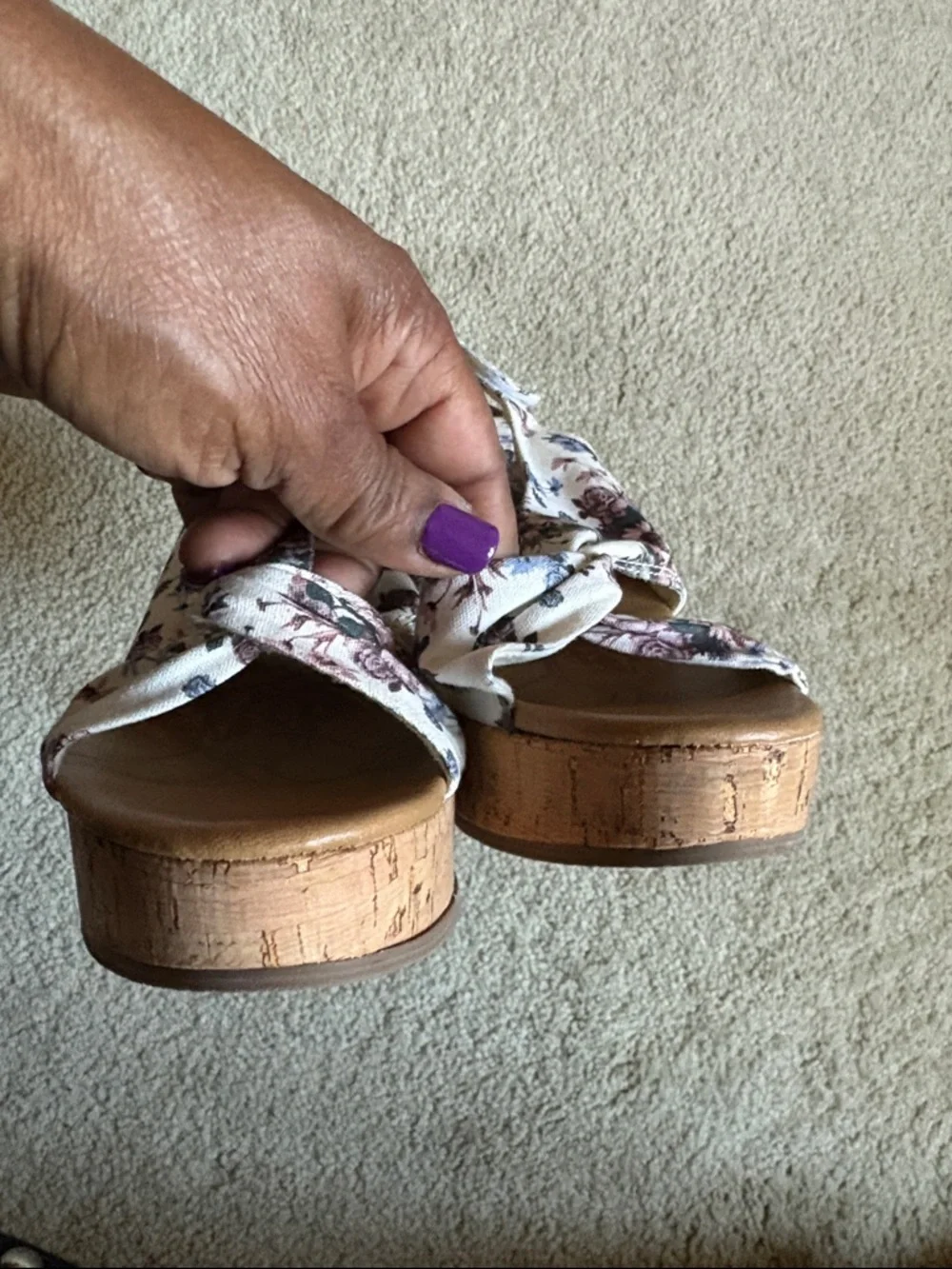 Floral Knot Cork Wedge Sandals - White Floral